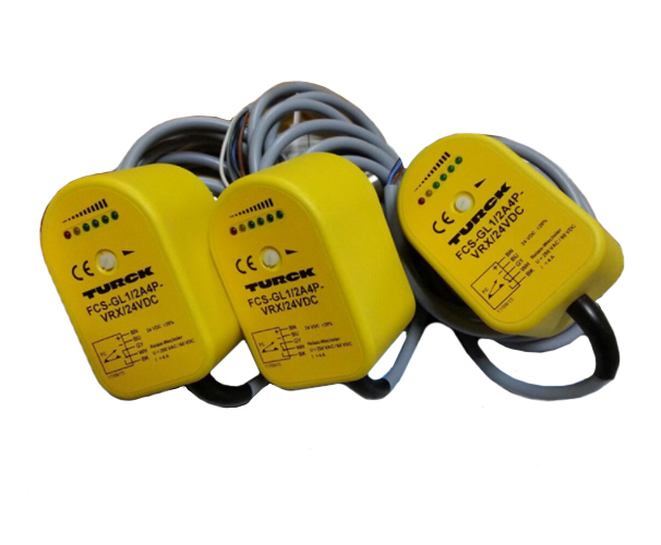 Pressure switch FCT-G1/2A4P-VRX/24VDC Turck